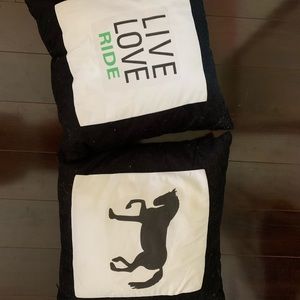 Horse pillow covers